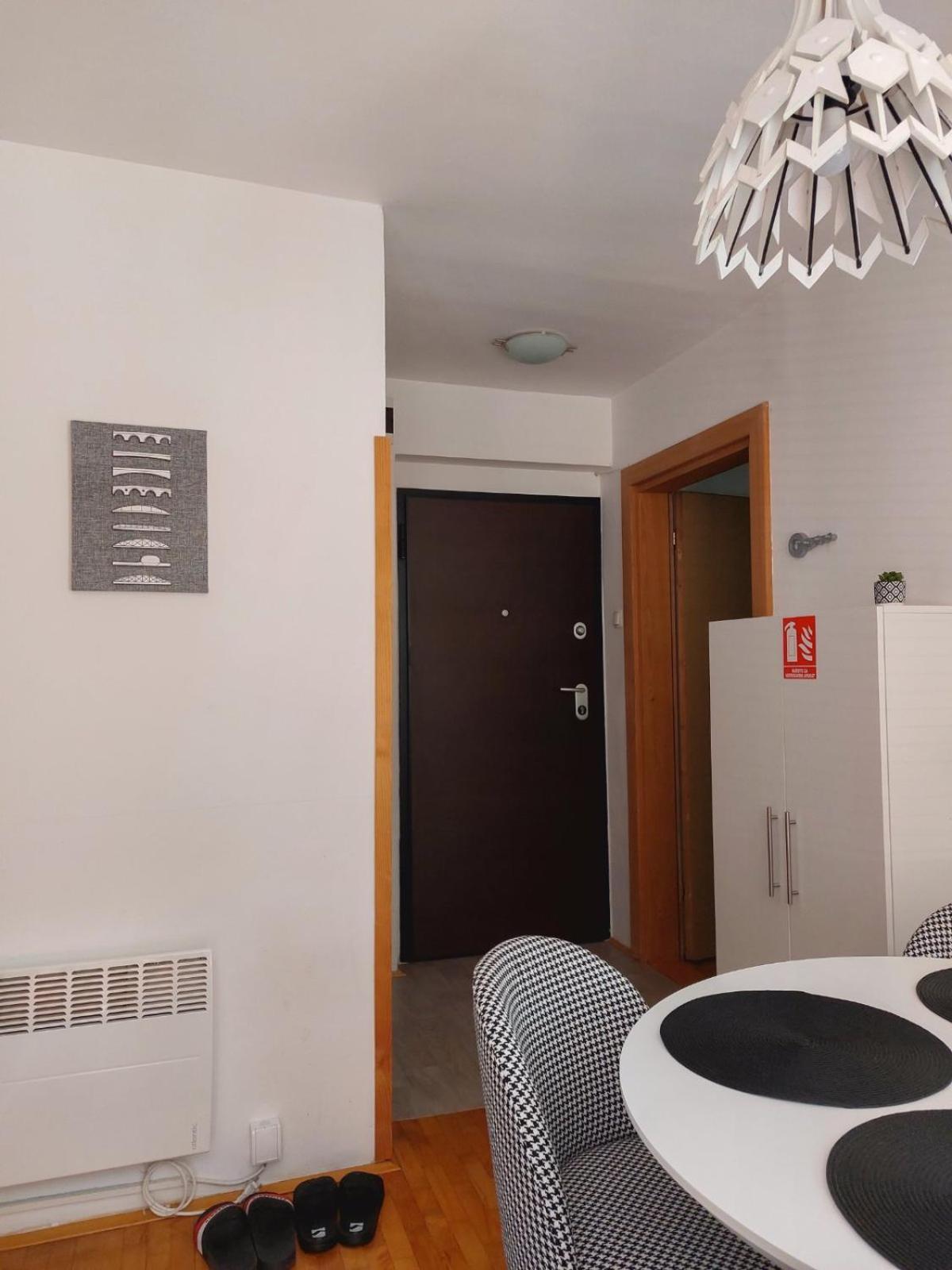 Apartman Rejna SJJ Exterior photo